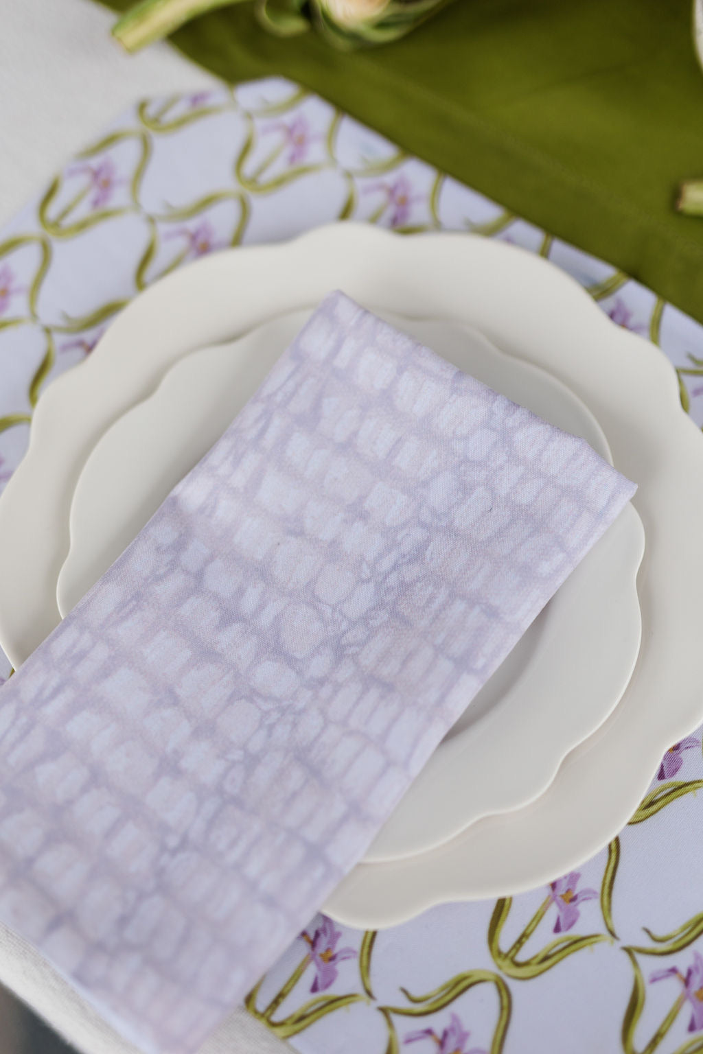 White Alligator Dinner Napkins | Set of 4